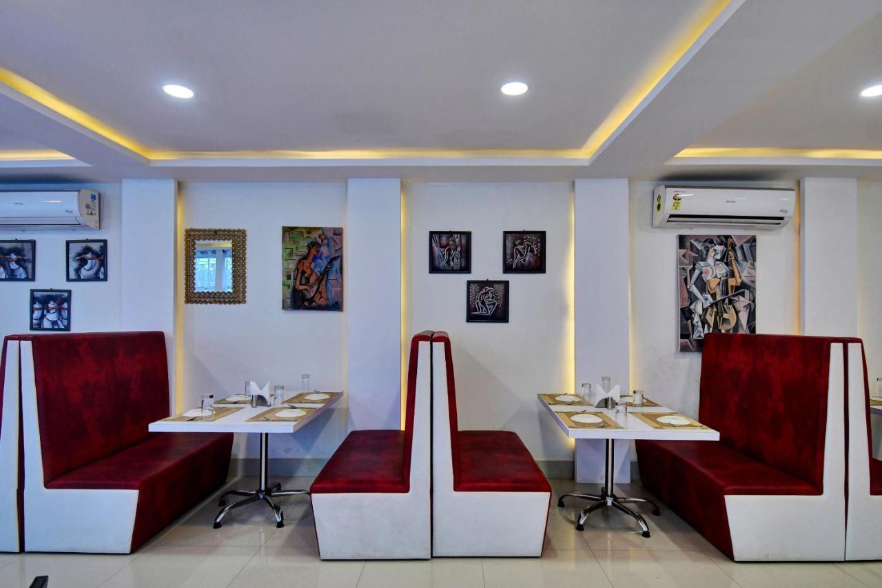 Hotel Oyo Townhouse 779 Gods County Tarapith Exterior foto